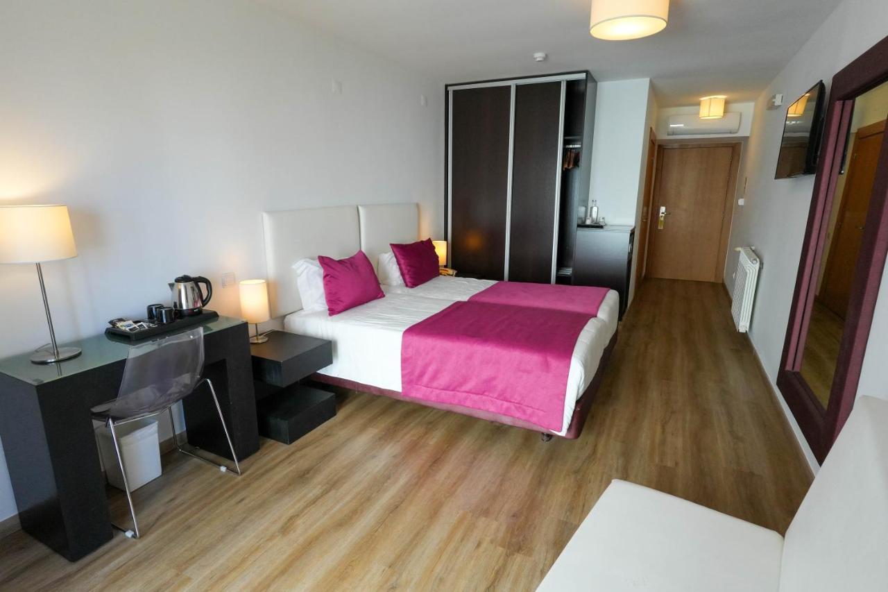 Miramar Hotel Spa & Apartments Nazare Bagian luar foto