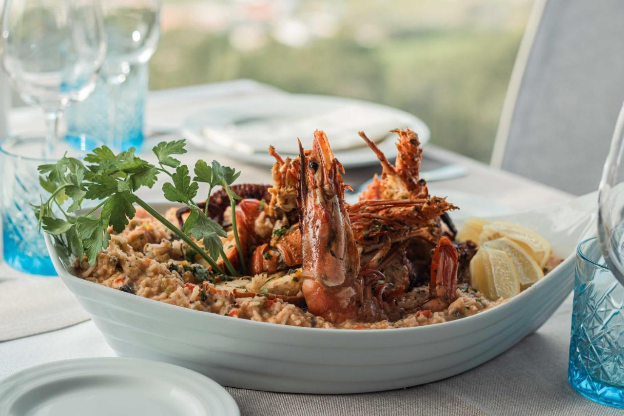 Miramar Hotel Spa & Apartments Nazare Bagian luar foto