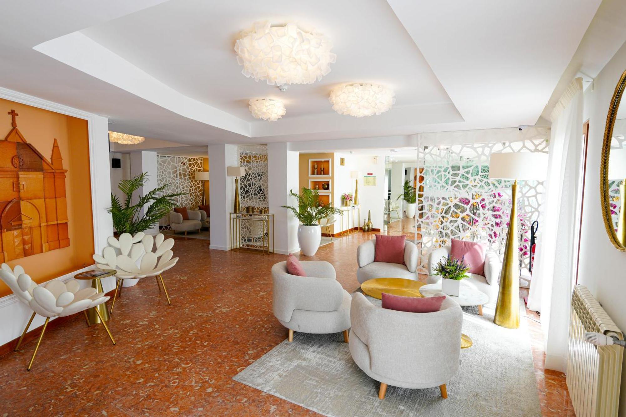 Miramar Hotel Spa & Apartments Nazare Bagian luar foto